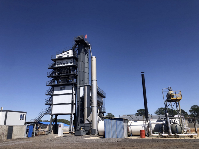 SHANTUI L3B-2000 Serves The Construction Of Luen Road Project In Zambia