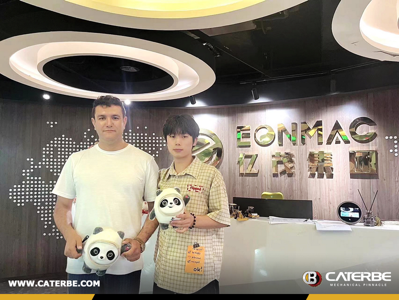 Iran Customer Visited XCMG Factory And Evangel