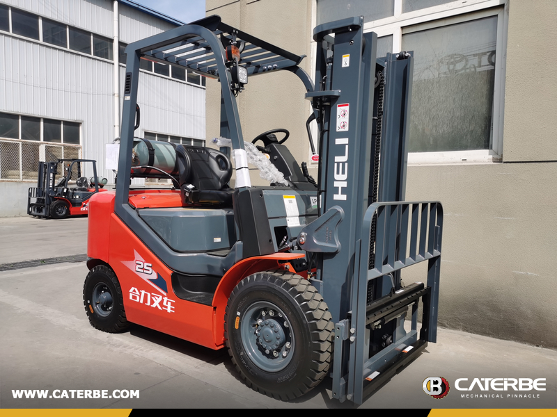 Antigua and Barbuda - 2 Units HELI CPYD25 Forklift