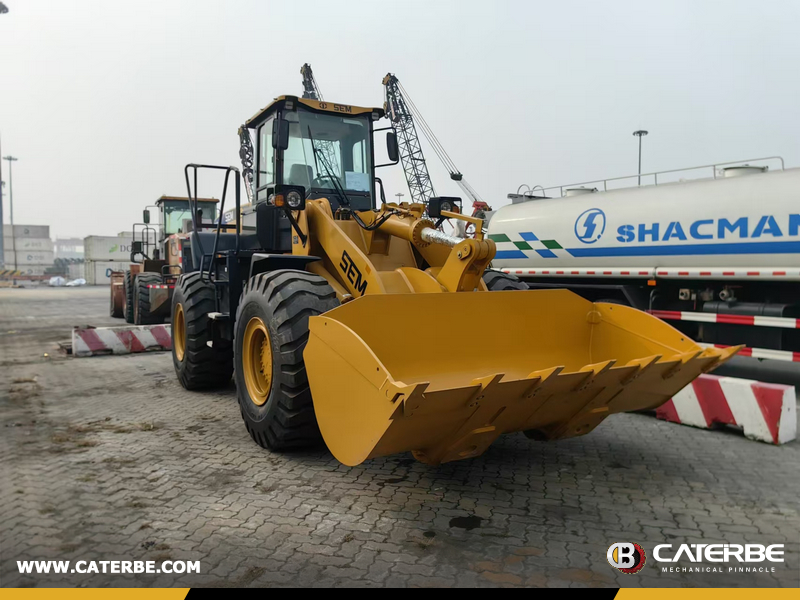 Zimbabwe - 1 Unit SEM SEM655D Wheel Loader