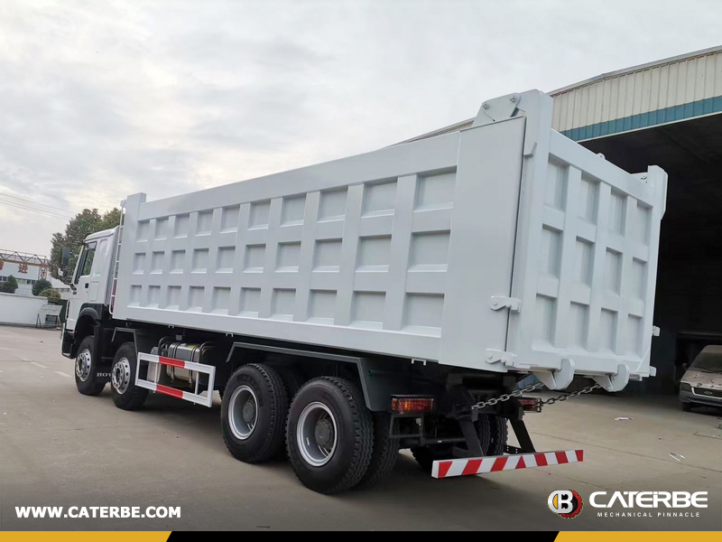 Mauritania - 1 Unit SINOTRUK Tractor Truck