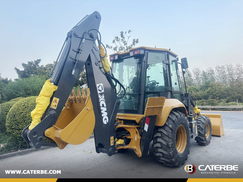 Mexico - 1 Unit XCMG XC870K Backhoe Loader