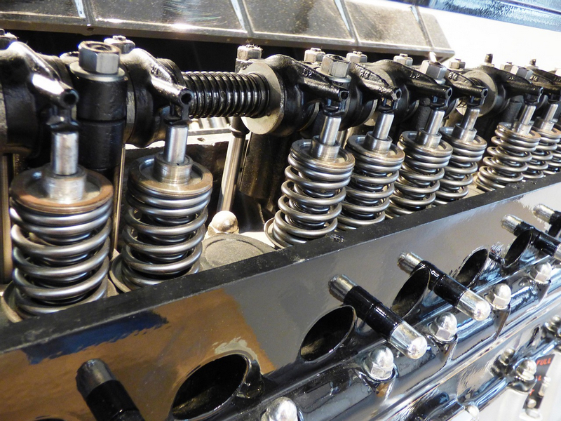Explanation of Excavator Cylinder Discoloration