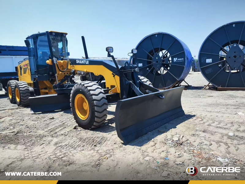 Dominica - 1 Unit SHANTUI SR10-B6 Road Roller