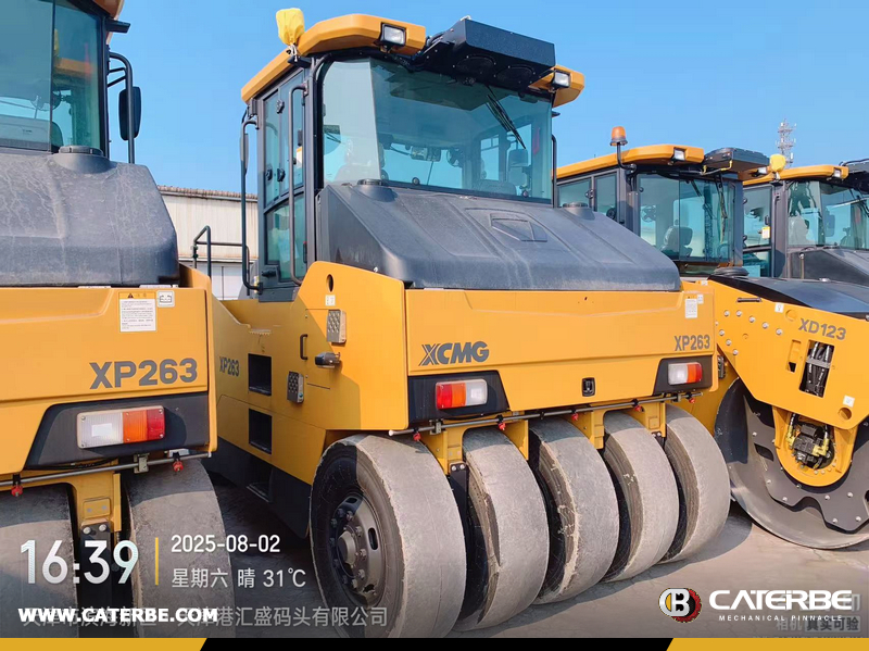 XCMG XS183J & 2 XCMG XP263 & 1 XCMG XD123 Road Roller