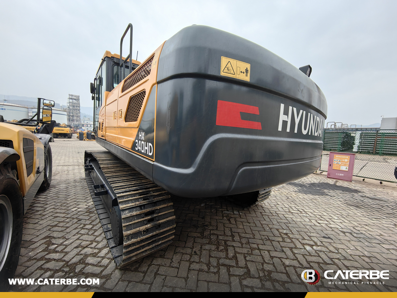 HYUNDAI HX340HD Excavator