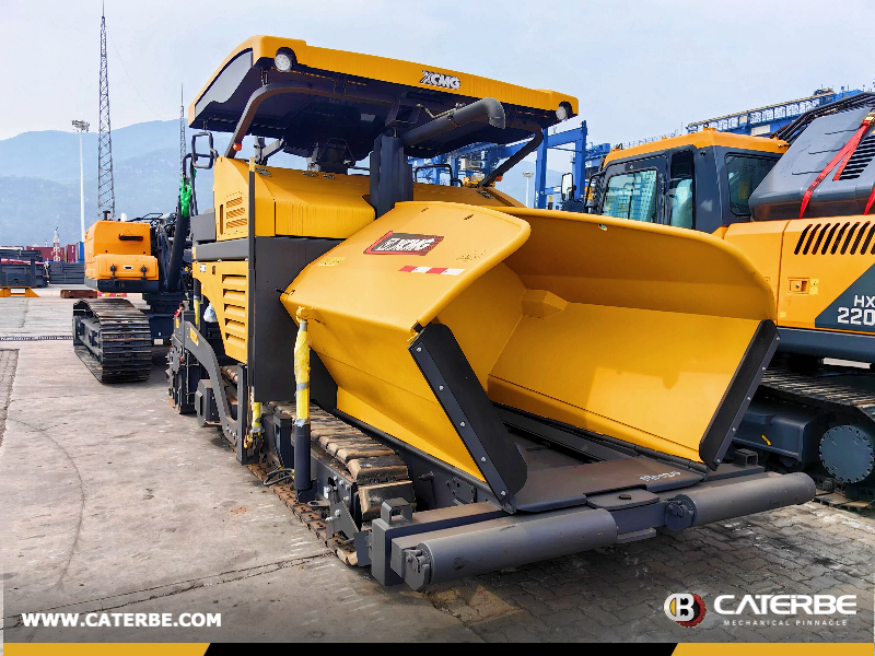 Algeria - 1 Unit XCMG Asphalt Paver RP603 and 1 XCMG Road Roller XS143