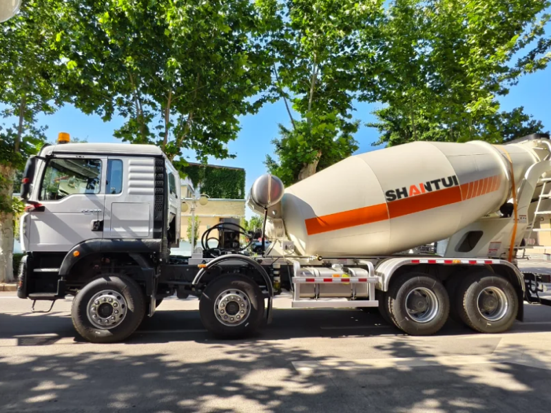 SHANTUI Mixer Trucks Head to Egypt for Belt and Road Projects